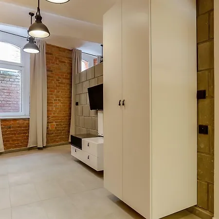 Apartment Rentplanet - Strzalowa 3