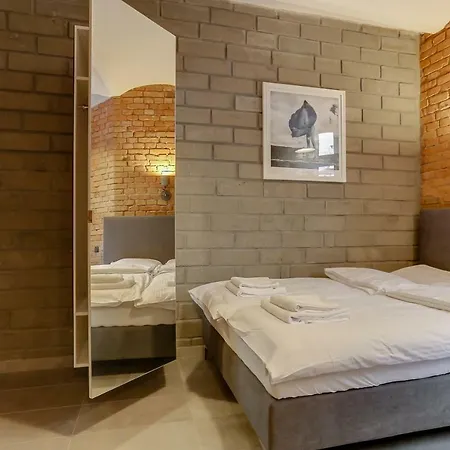 Rentplanet - Strzalowa 3 Poznan