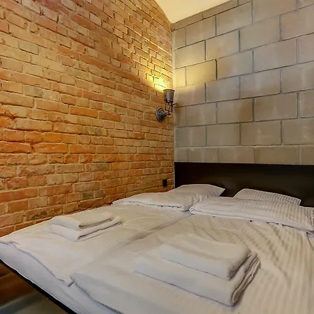 Apartment Rentplanet - Strzalowa 3